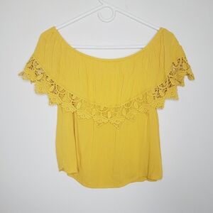 NWT Ambiance Lace Off Shoulder Top Womens Small Mustard Short-Sleeve Crop Top